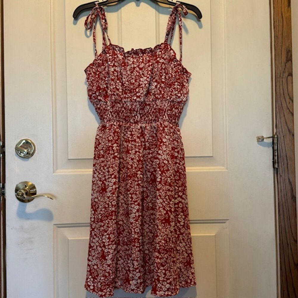 Floral Adjustable Spaghetti Strap Dress sz L